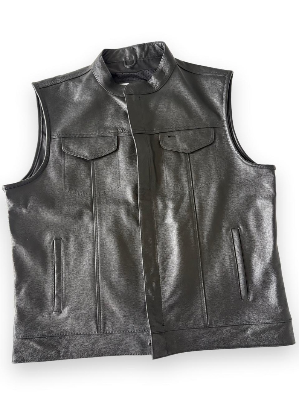✴️ Harley Davidson 4XL Never Worn Black Genuine Leather Men’s Motorcycle Vest